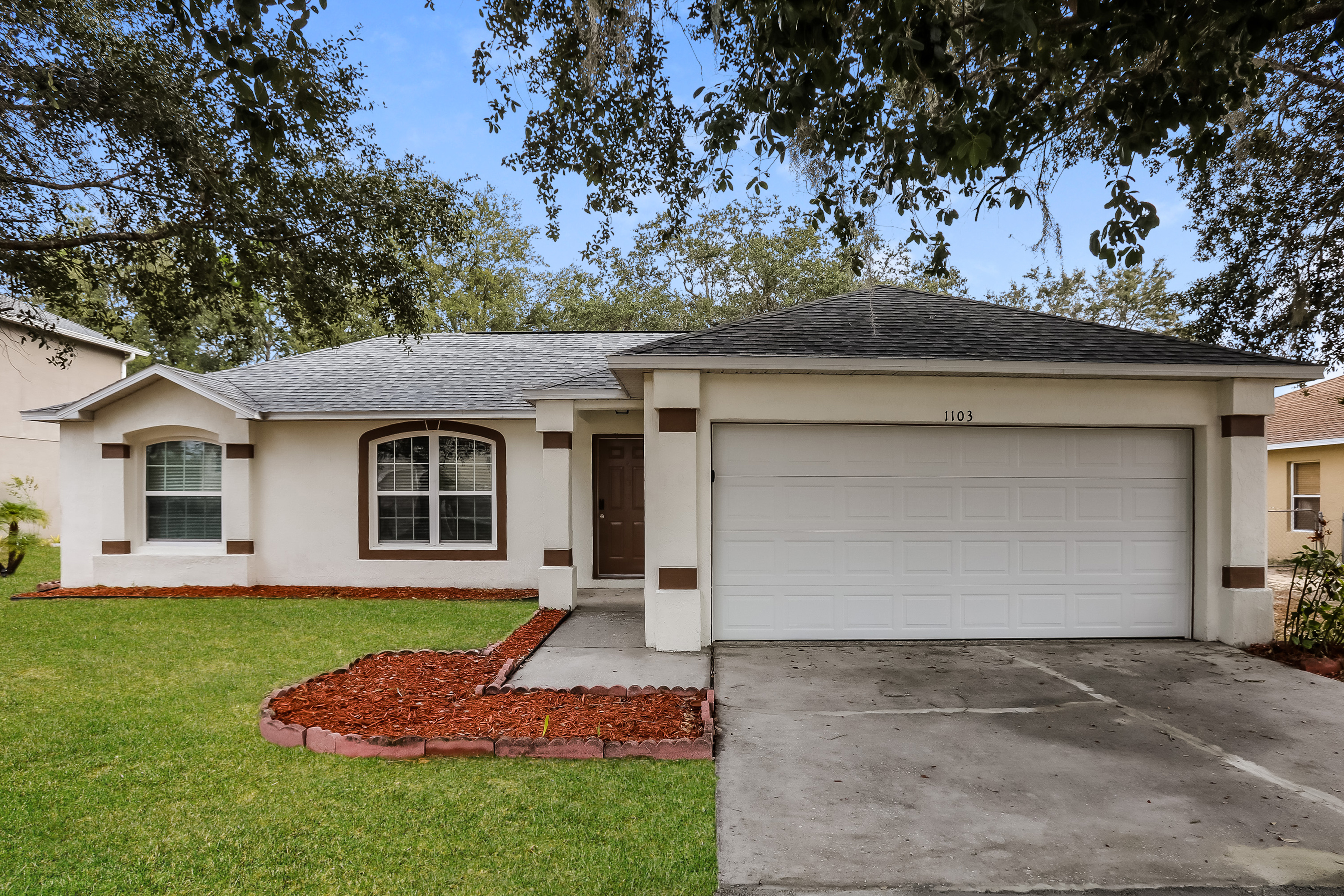 1103 SAINT MICHEL KISSIMMEE, FL 34759